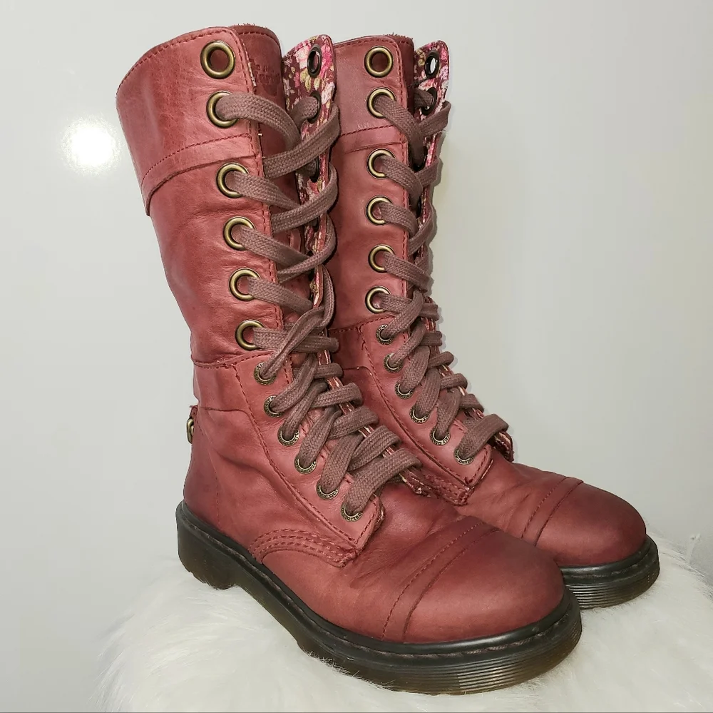 DR MARTENS Red Triumph Leather Floral Lace Up Foldable Boots 1914 W Size 6 - Picture 1 of 13
